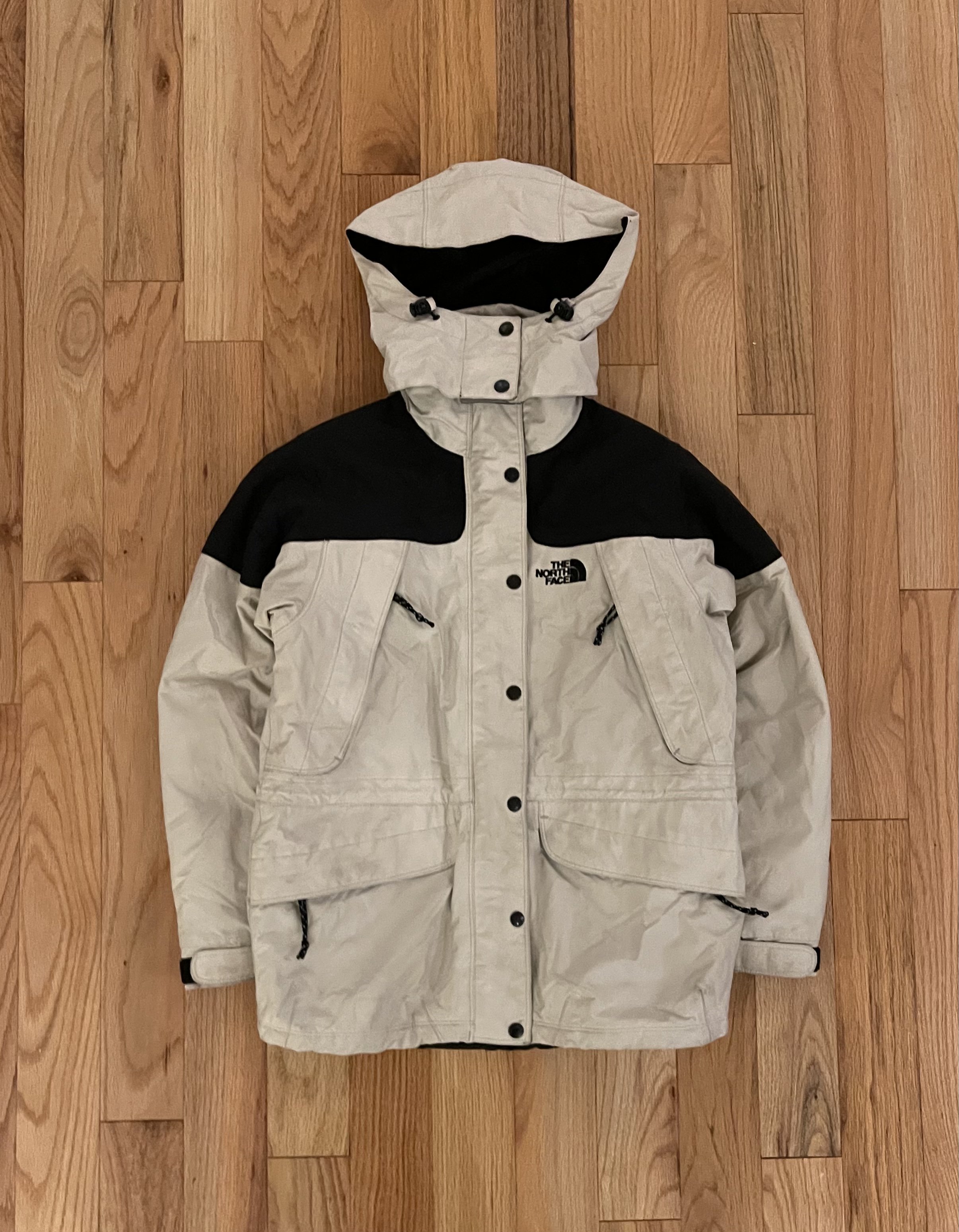 【一点物】THE NORTH FACE GORE-TEX パッチワークジャケット The North Face Summit Series Gore-Tex Panelled Tech Jacket